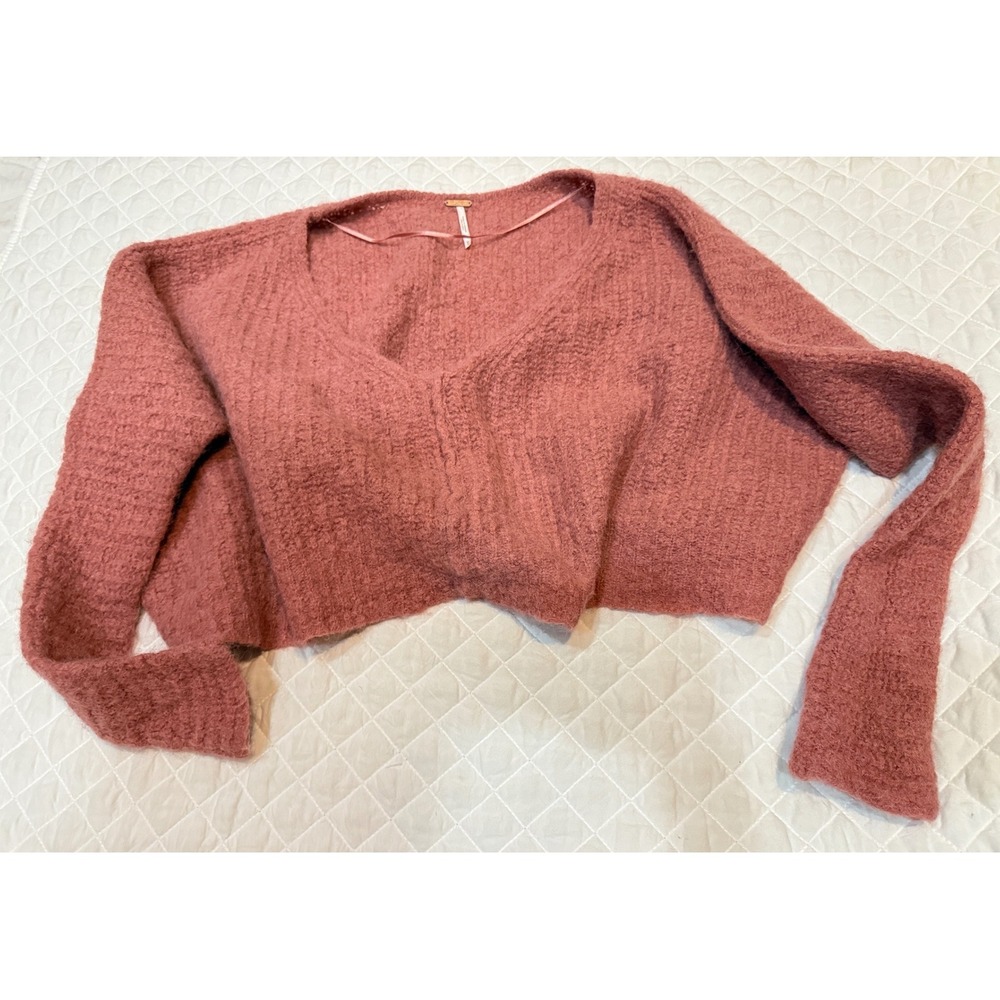 Free People Dusty Rose Alpaca Blend V-Neck Cropped Sweater  Medium